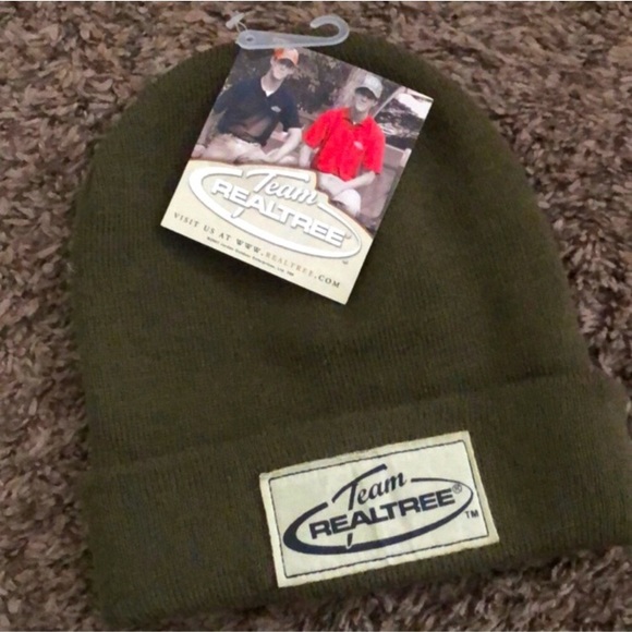 NWT🌲Realtree Beanie - Picture 2 of 6